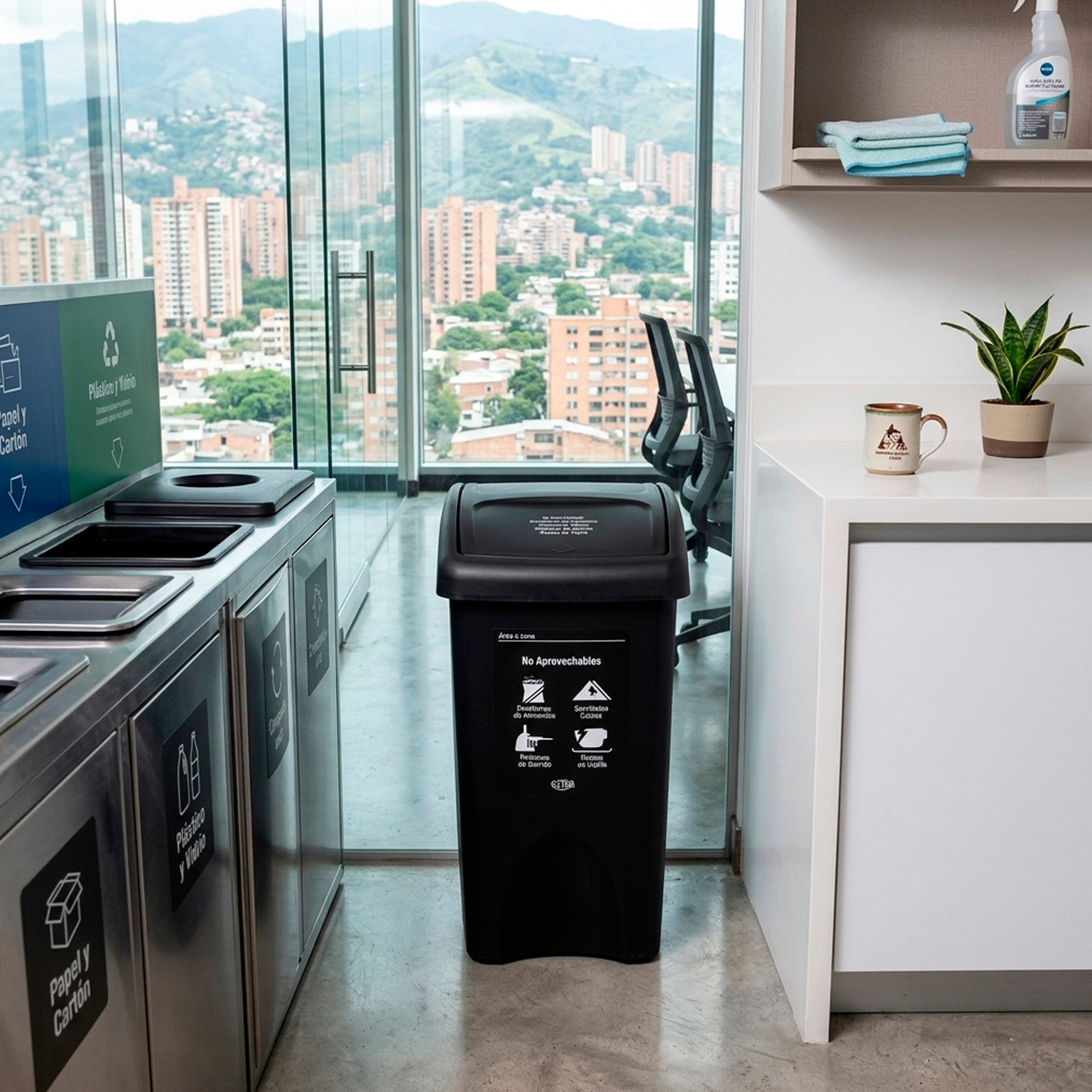 Papelera Vaiven Plana 35 litros color negro para residuos no aprovechables